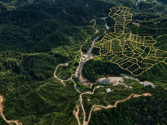 Plano de loteo de Santa Rita sobre la vista aérea del sector